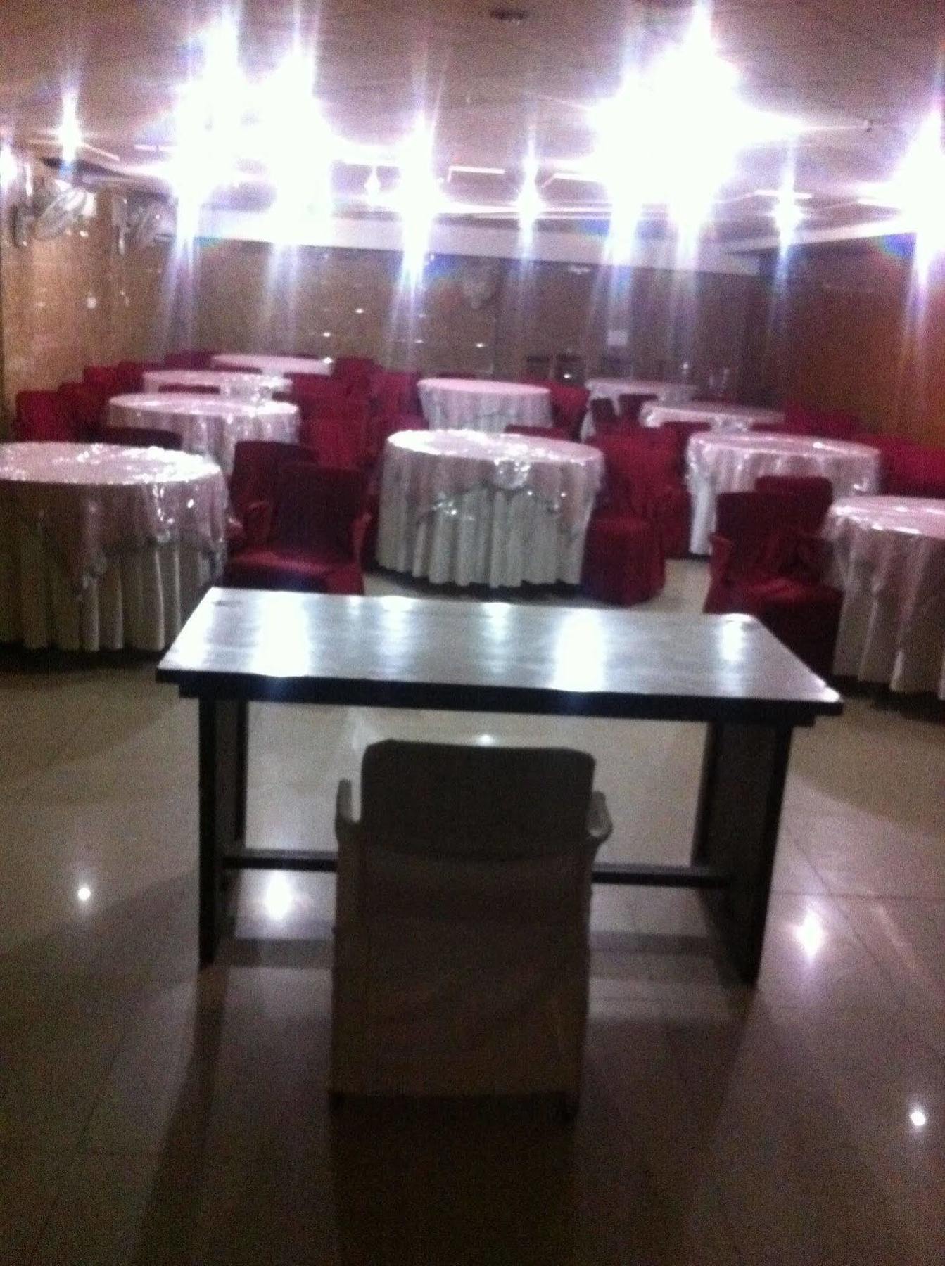 Hotel Karat 87 Inn Ню Делхи Екстериор снимка